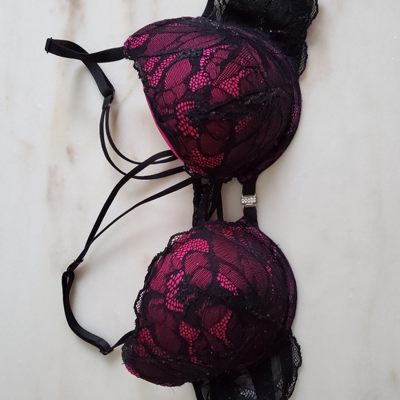 LA SENZA 36A FRONT CLOSING PINK & BLACK LACE BRA
